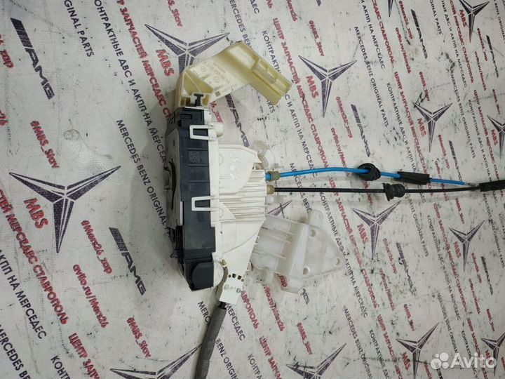 Замок двери w212 Mercedes задний правый