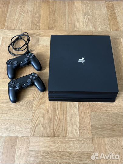 Sony playstation 4 Pro 1tb
