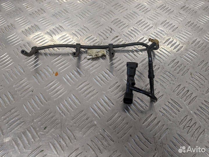 Трубка обратки форсунок Renault Megane 2