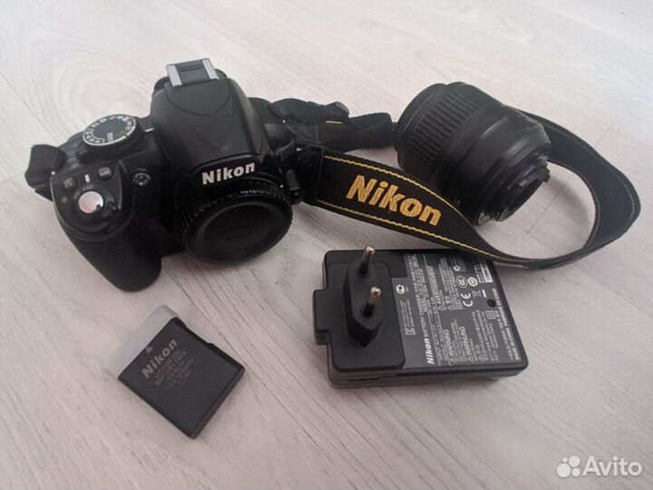 Зеркальный фотоаппарат Nikon d3100