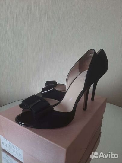 Туфли жен. 37р. (Кожа, лак)