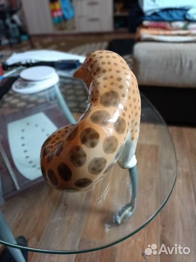 Фарфоровая статуэтка леопард лфз