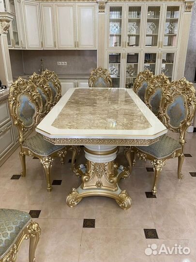 Стол и сутлья