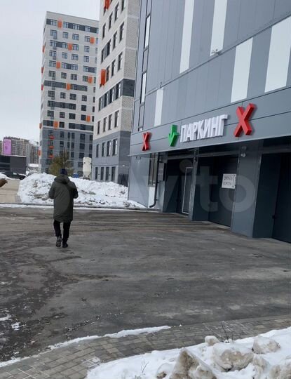 Машиноместо, 13 м²