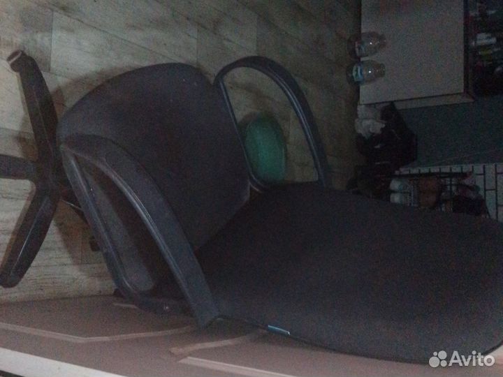 Офисный стул