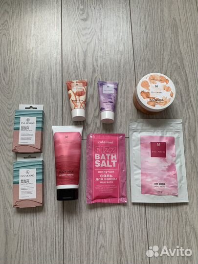 Тканевые маски и другая косметика для тела