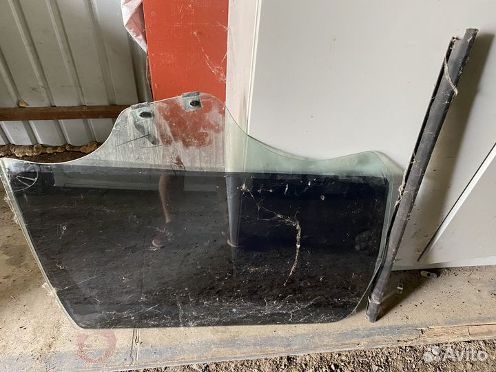 Стекло задней двери лада ларгус