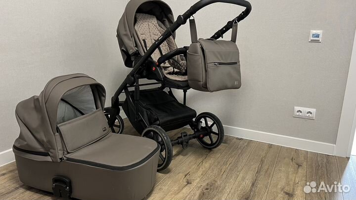 Коляска Pituso bella 2 в 1
