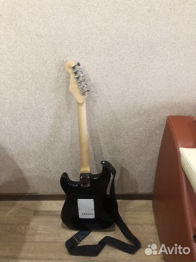 Электрогитара fabio strat 200st