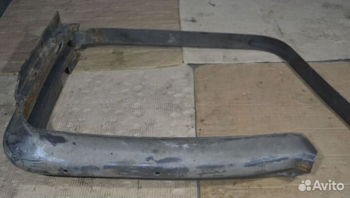 Кронштейн крепления бака Renault Trucks Премиум (2