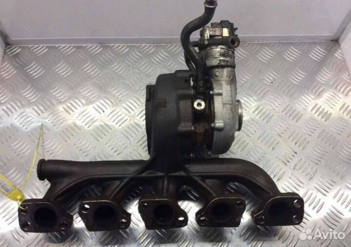 Турбина Volvo V70 2.4D 31219697