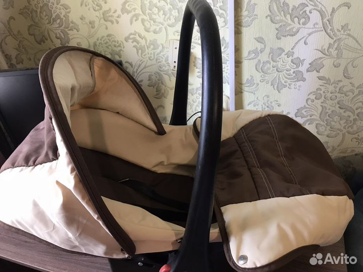 Детское автокресло от 0 до 18 кг