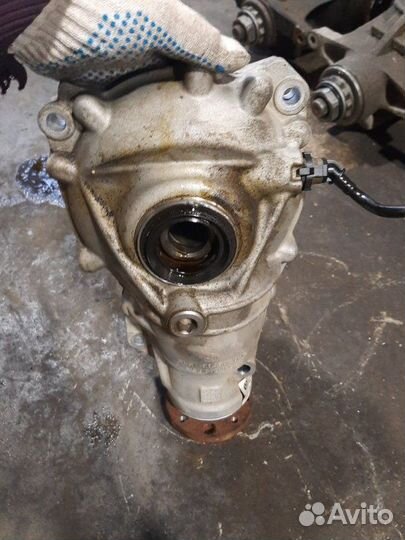 Редуктор передний Bmw X5 F15 4.0 N20B20A 2013-2018