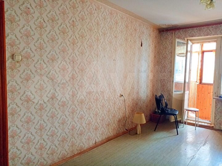 2-к. квартира, 57 м², 6/10 эт.