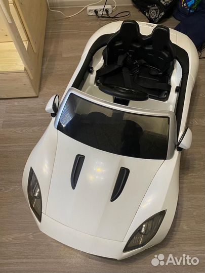 Электромобиль детский