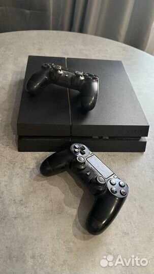 Sony playstation 4