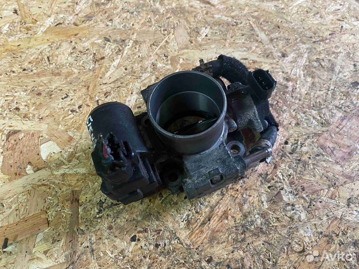 Заслонка дроссельная Toyota Avensis (2006-2009) 4B