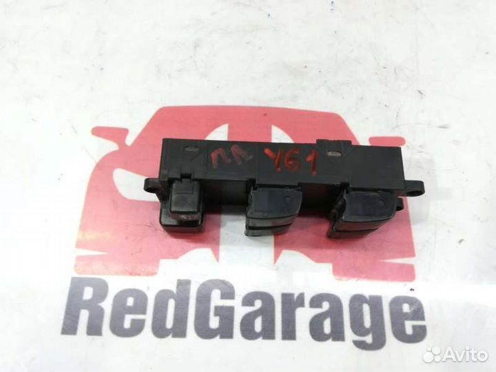 Блок управления стеклоподъемниками передний левый