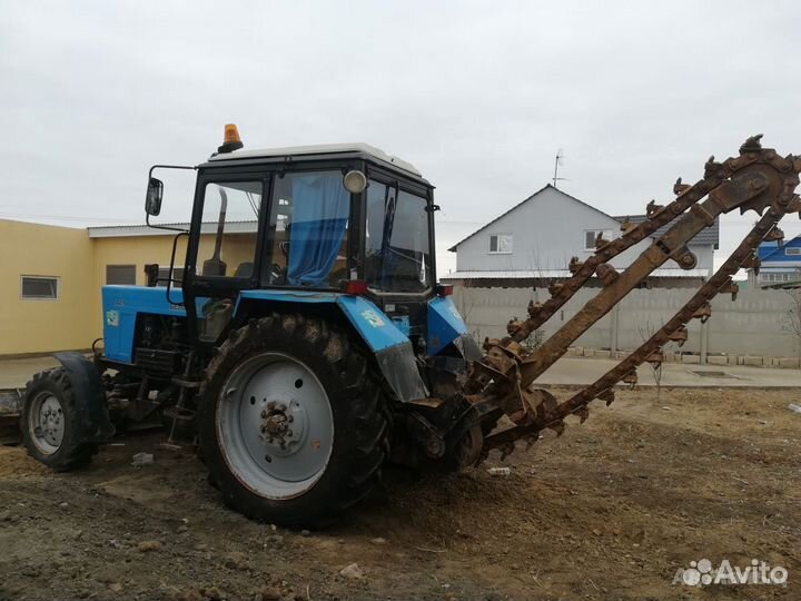 Траншейный экскаватор, траншеекопатель, бара