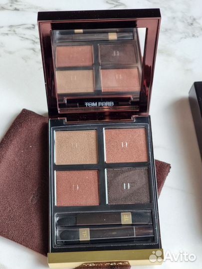 Tom Ford Smoky Qwarz