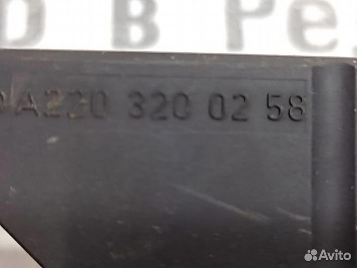 Блок клапанов пневмоподвески w220 S-class 112.9