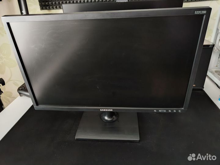 Монитор Samsung LS22C20K 22 дюйма