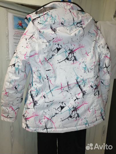 Куртка и штаны костюм женский