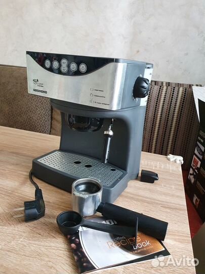 Новая кофемашина Редмонд