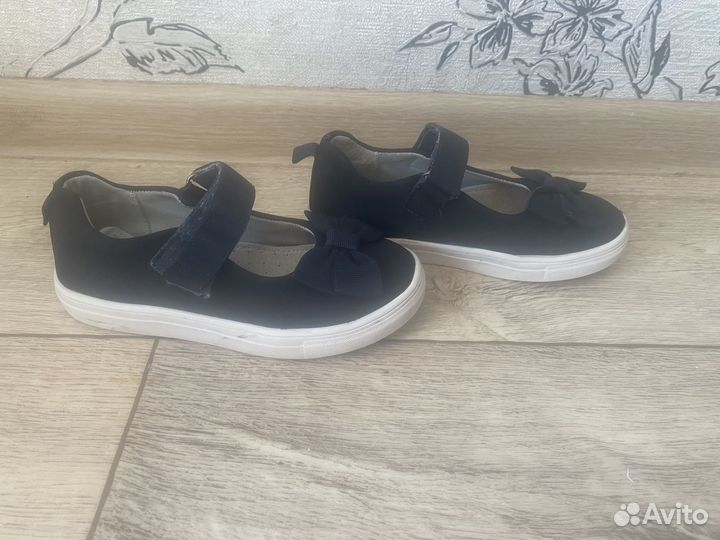 Туфли на девочку 29 размер