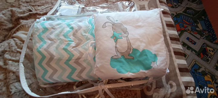 Бортики на детскую кроватку