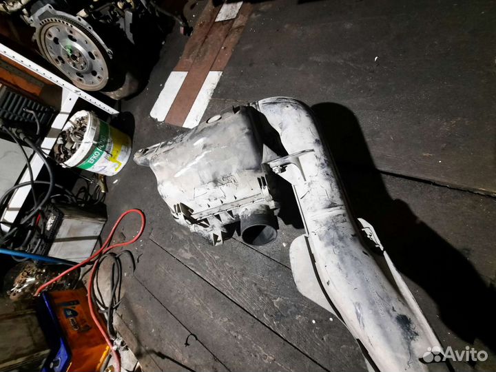 Корпус воздушного фильтра mitsubishi l200