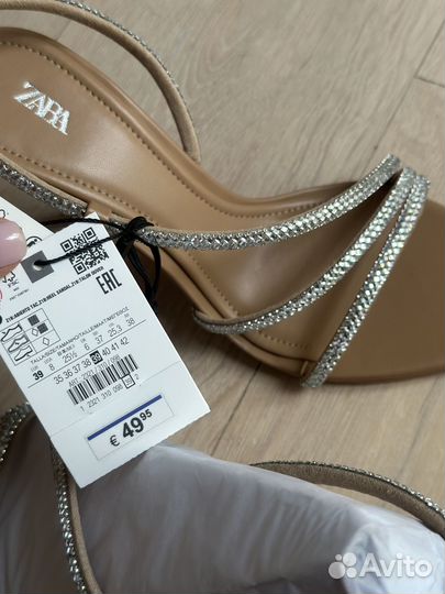 Босоножки со стразами Zara 39