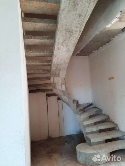 Монолитные лестницы любой сложности