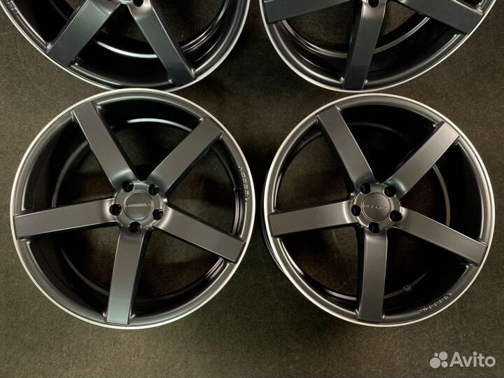 Диски Оригинал Vossen VW Tuareg Audi Q7 R22