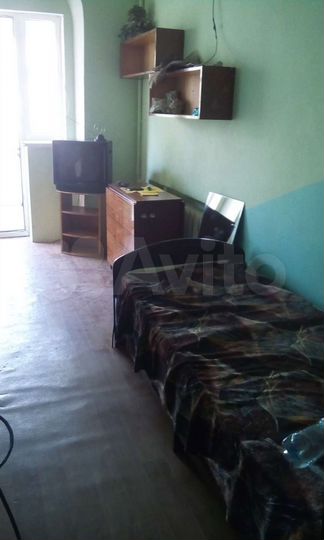 Комната 25 м² в 3-к., 2/2 эт.