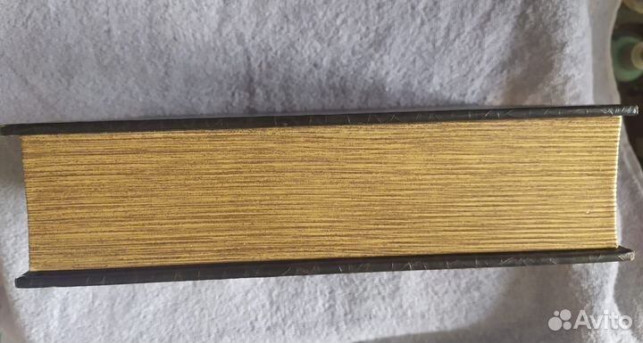 Большая книга-шкатулка подарочный сувенир