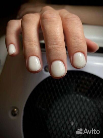 Наращивание ногтей, аппаратный маникюр
