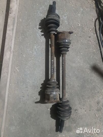 Задние приводные валы toyota caldina corona st195
