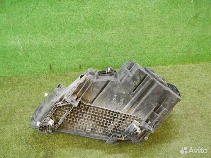 Фара правая BMW X5