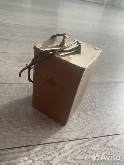 Конденсатор мбгв 1000В 100 мкФ