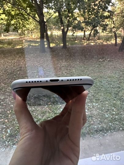 iPhone XR 64гб Apple Телефон