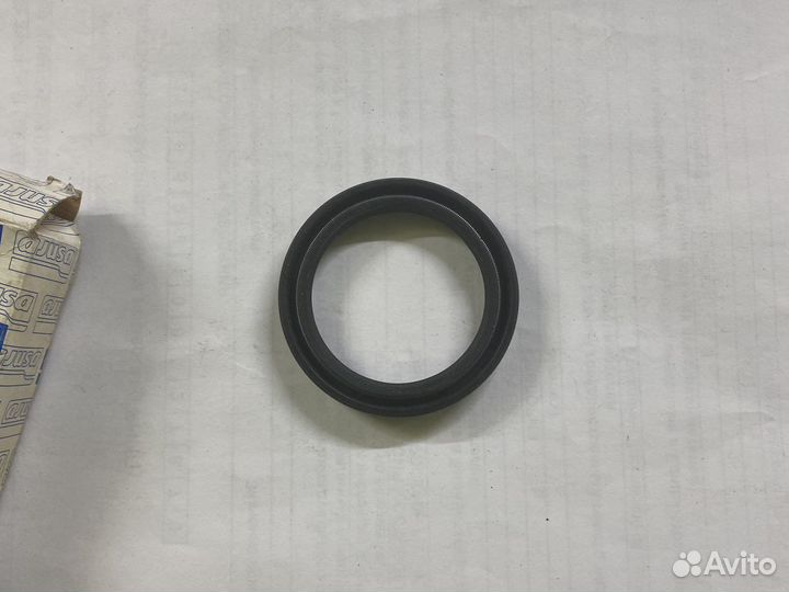 Сальник 38x50x8 15015300