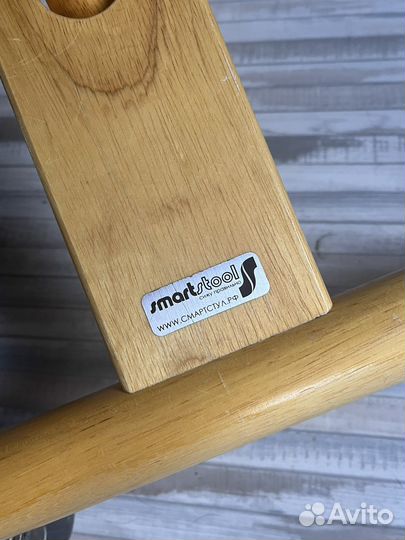 Коленный стул со спинкой