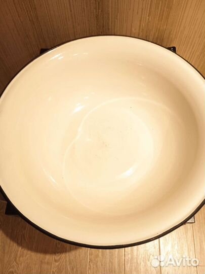 Эмалированный таз 44 см