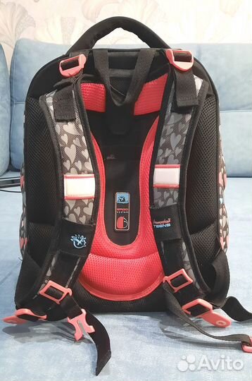 Портфель школьный ранец фирмы Hummingbird