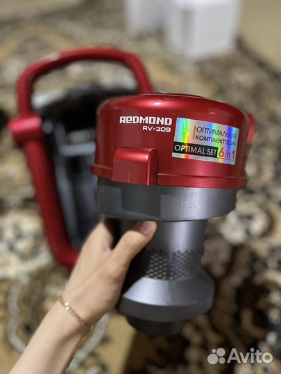 Пылесос Redmond