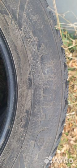 Kumho WinterCraft Ice Wi32 225/60 R17