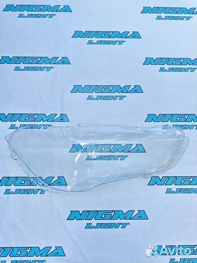 Стекло фары BMW X1 F48 (2015-2019)