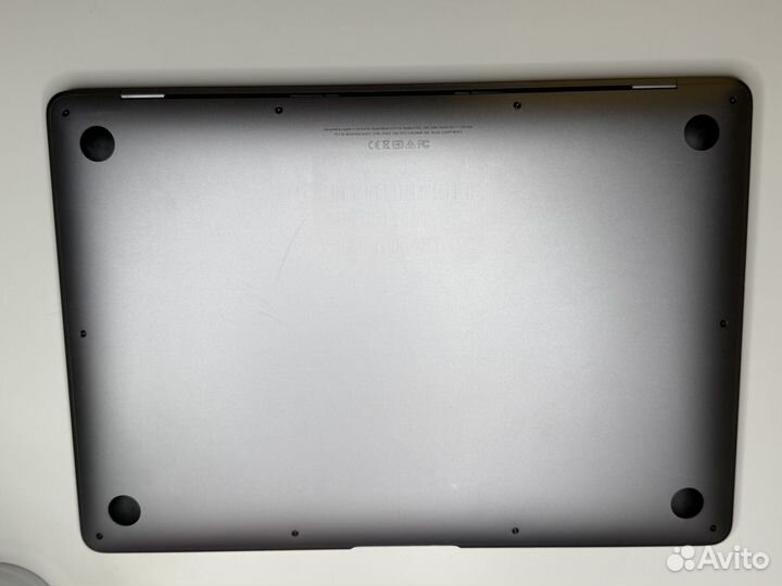 Macbook Air 13 2018 i5 - 165 циклов