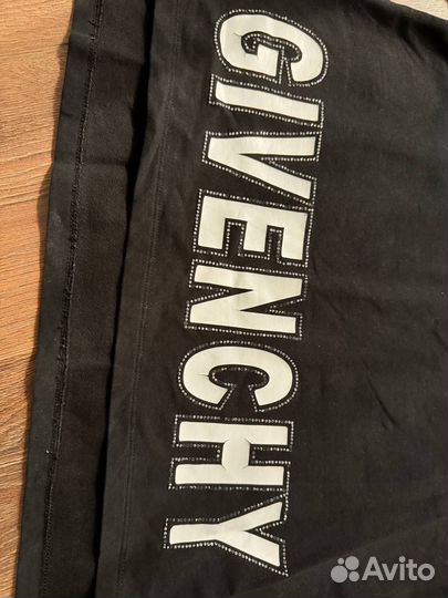 Свитшот женский Givenchy б/у